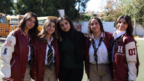  Senior Jackets Distribution 2024/2025 توزيع جاكيتات الصف الثاني عشر