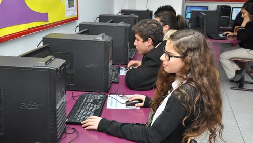 Modern American School