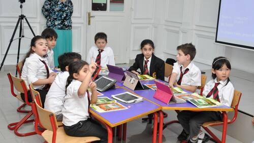 Modern American School
