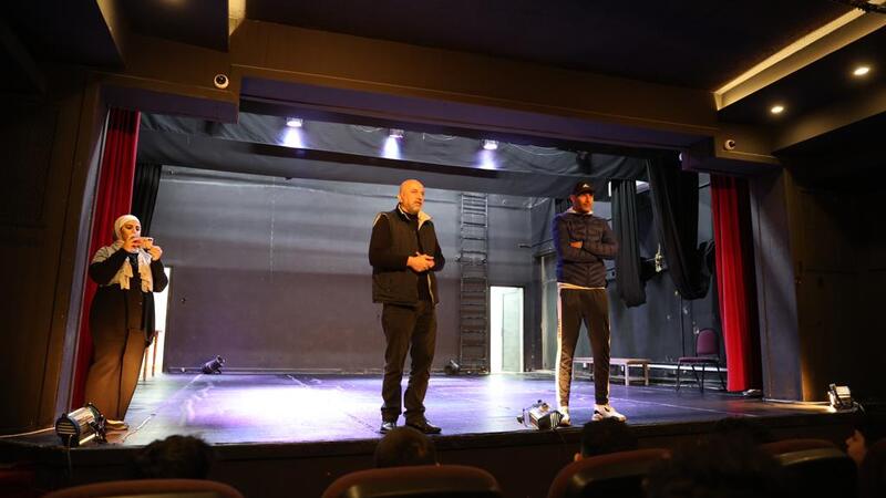 7 Grade Students Visit Osama Al-Mashini Theater 2024-2025